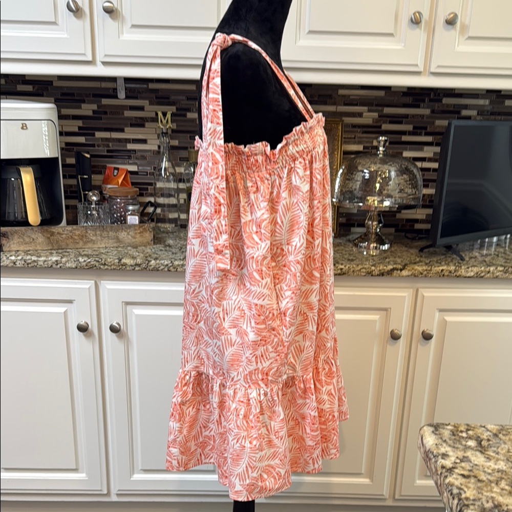 EE:SOME Coral Leaf Pattern Sundress size lg - Picture 4 of 5